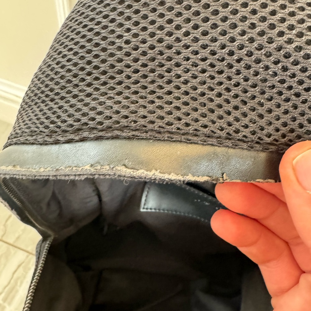 Black Mesh Backpack - Picture 3 of 5